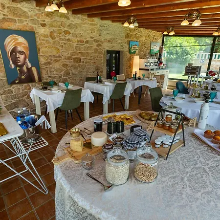 Ecocasa Lema Ii 3* Morpeguite